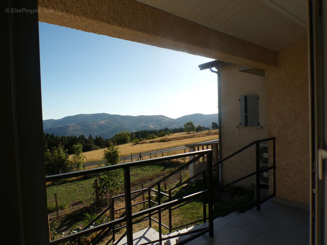 MAISON DE VILLAGE - 5 chambres de 167 m2 au coeur de Saint-Jeure-d'Andaure- Vue dégagée - photo 46