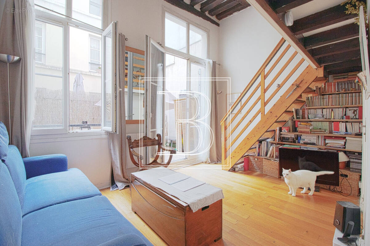 Appartement à PARIS-4E