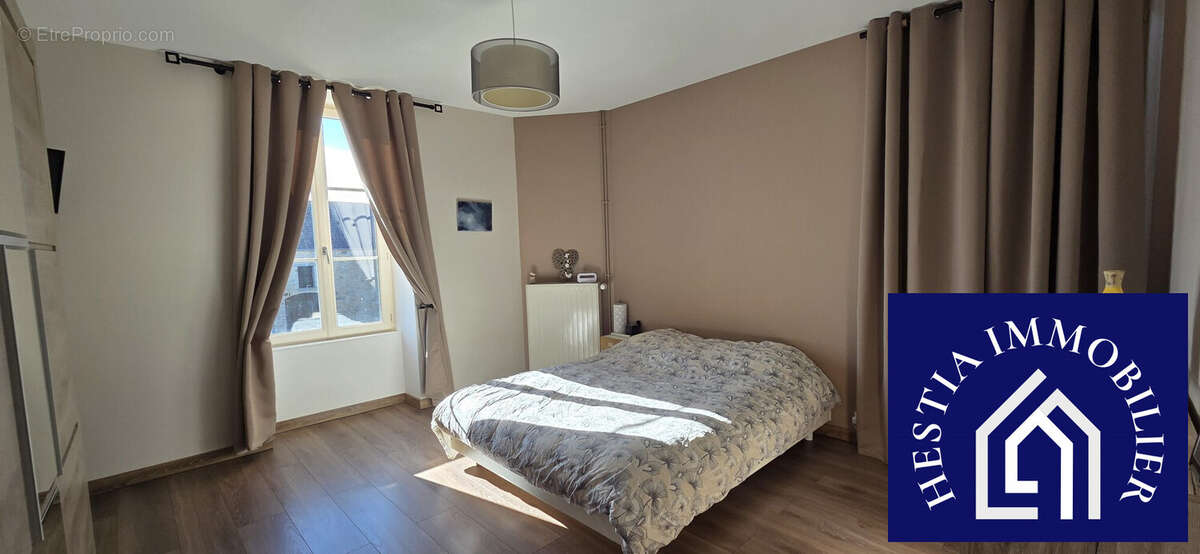 Maison à ANCY-LE-FRANC