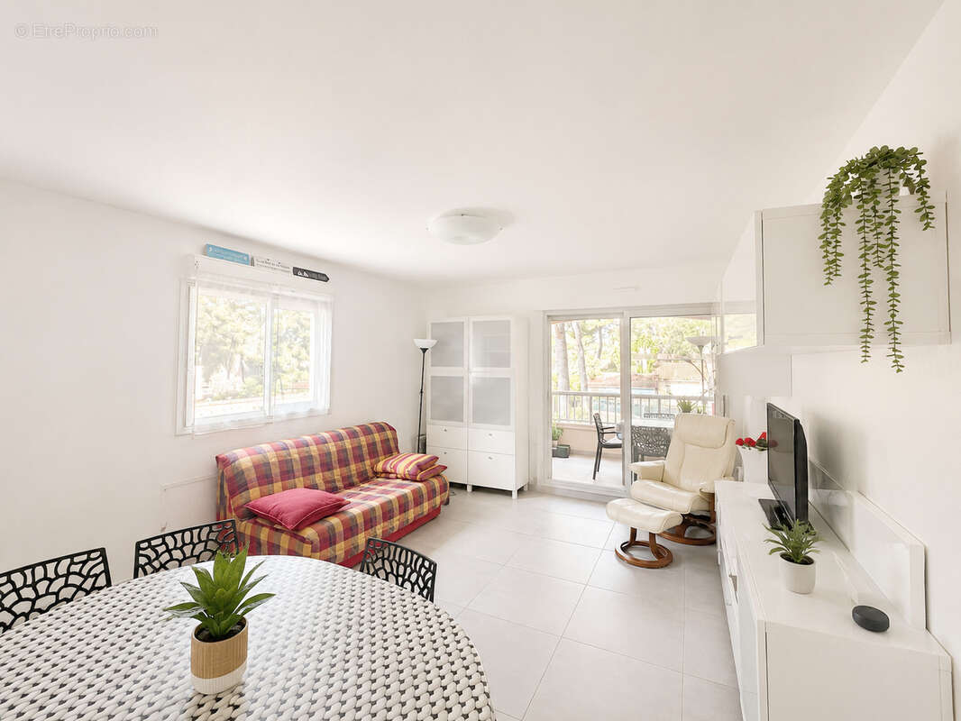 Appartement T2 de 42m2 à deux pas de la plage du Pin Rolland - photo 2