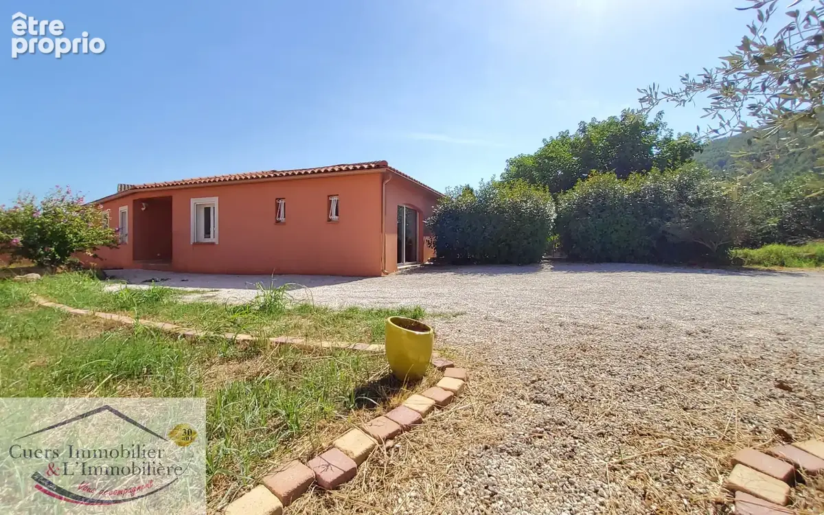 Cuers, villa T7 183m2 - photo 20