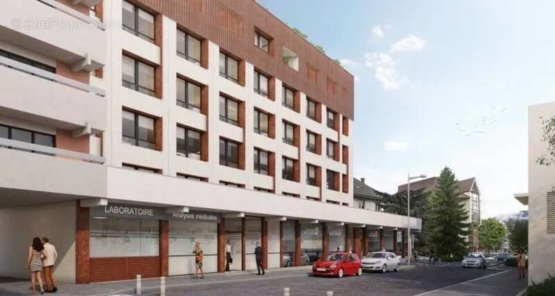 Appartement à LA ROCHE-SUR-FORON