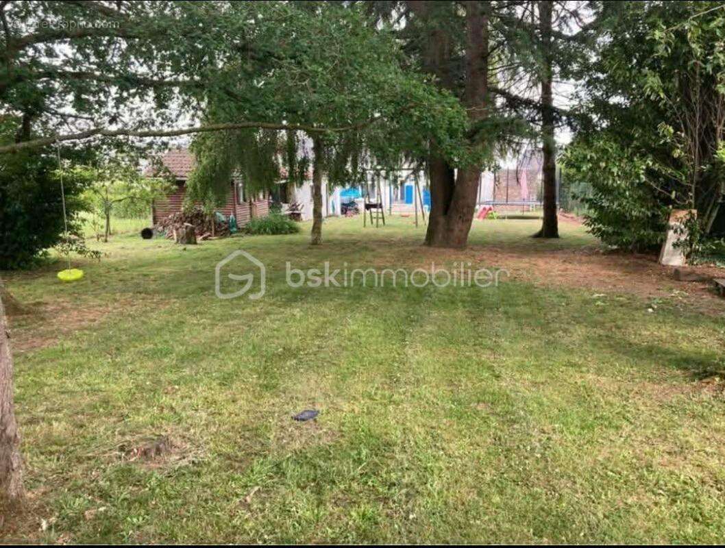Maison individuelle de 130 m2 sur un terrain de 1553m2 - photo 6