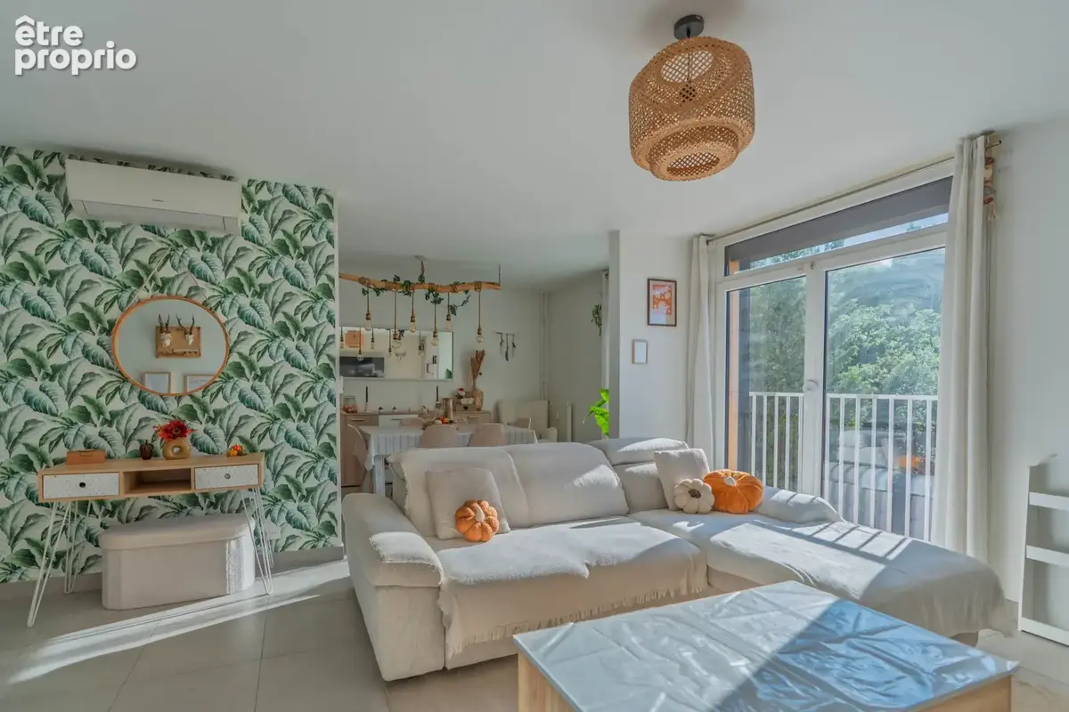 La Seyne sur Mer Bel appartement de 85 m2 2/3 chambres avec cave proche Six-Fours-les-Plages - photo 2