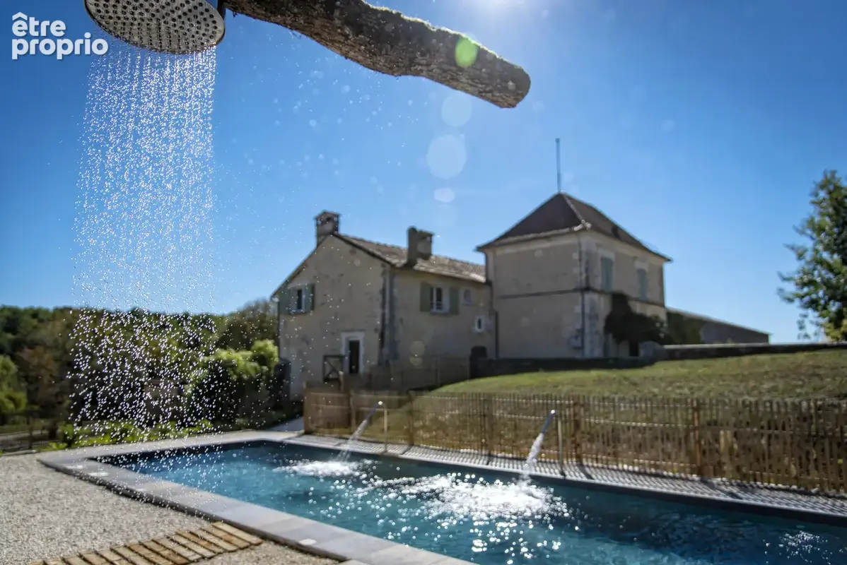 Prestigieux domaine équestre situé sur 41 hectares avec un lac - photo 9