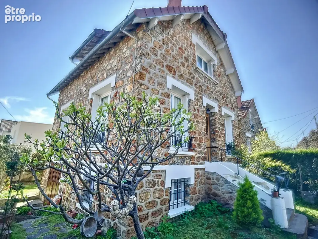 Maison à VILLENEUVE-LE-ROI