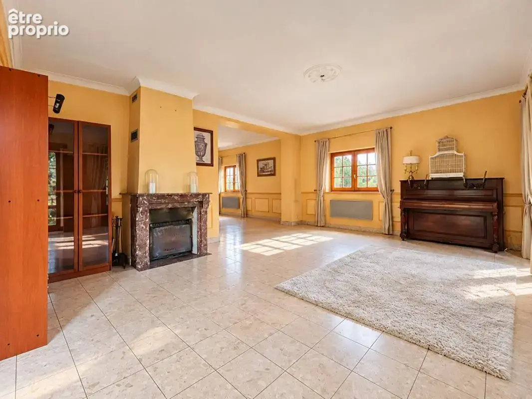 Maison de charme dans quartier priviligié LA CHASSE - photo 6