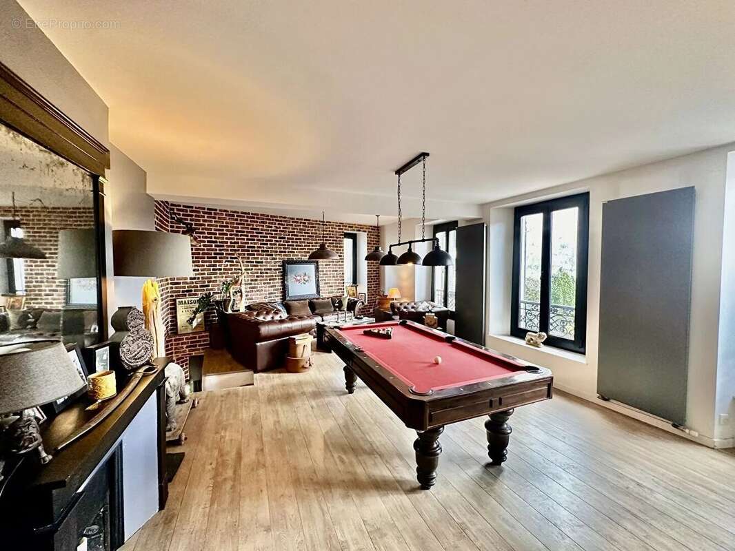 Maison à MONTMORENCY