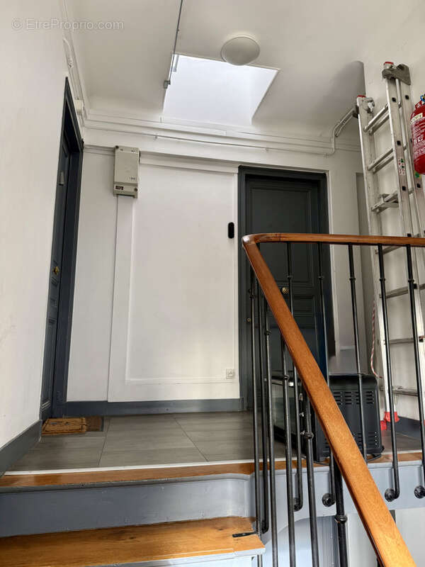 Appartement à PARIS-20E