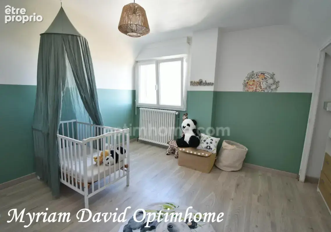 Maison rénovée 128 m² – 5 chambres – Sous-sol complet – Proche centre-ville de Rostrenen - photo 15