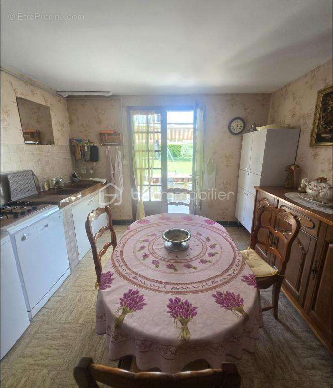 Maison à DONZERE
