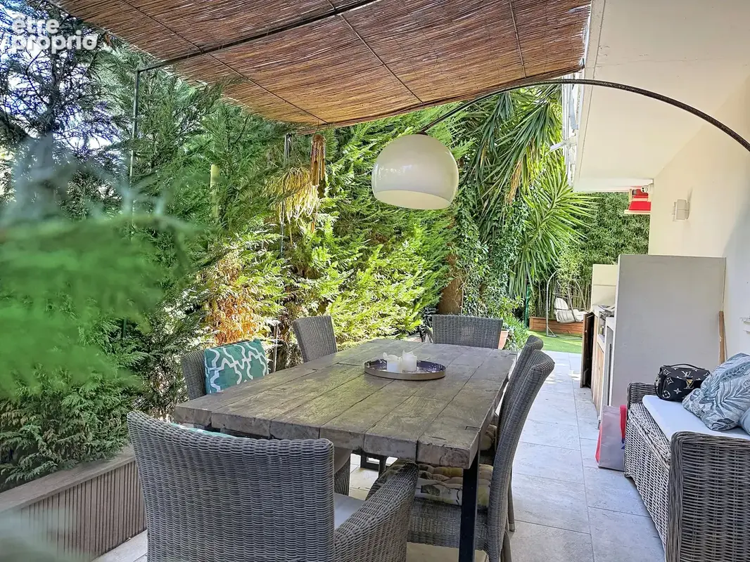 Cannes – duplex 5 pièces – 128 m² – jardin privatif 145 m² – prestations haut de gamme - photo 2