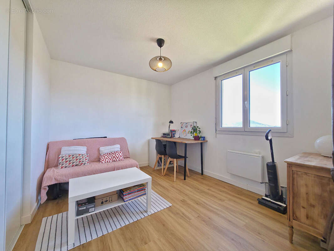 Appartement à LA GARDE