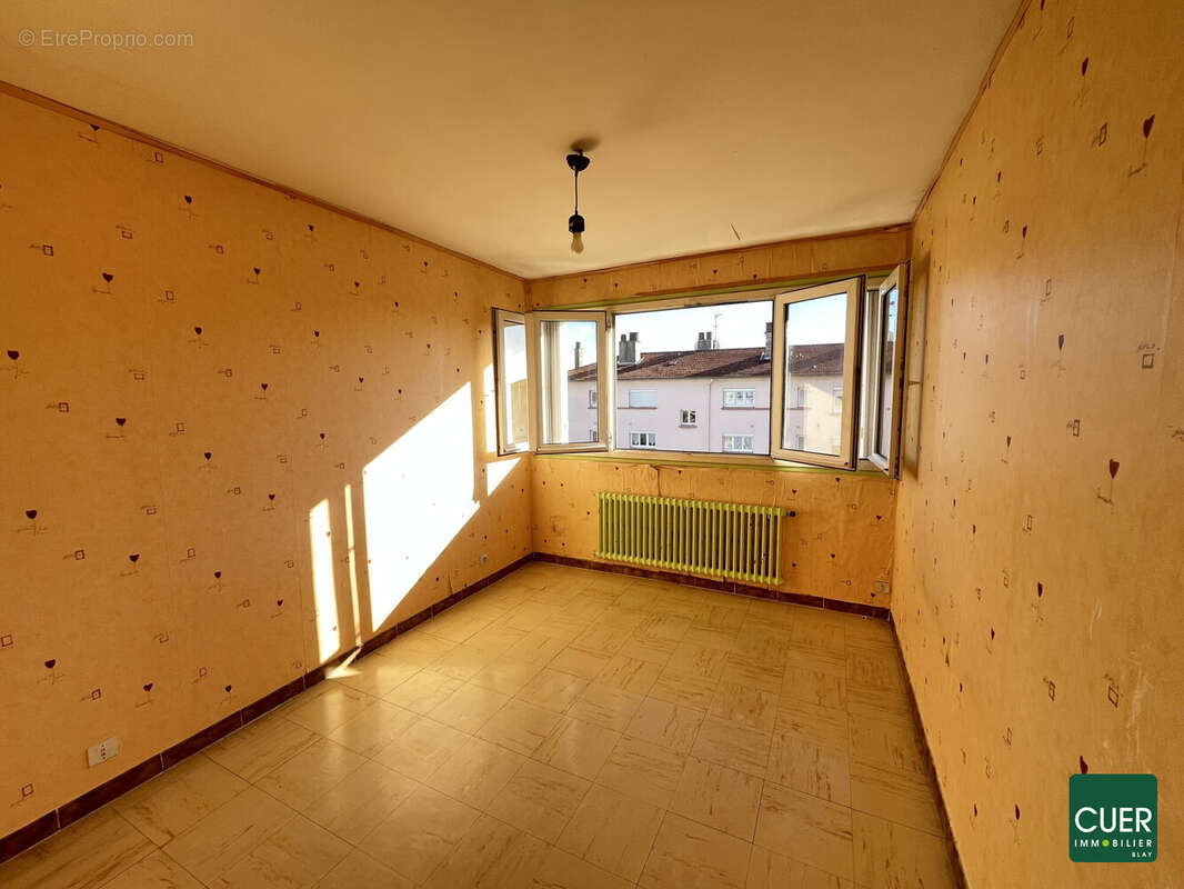 Appartement à BOURG-LES-VALENCE