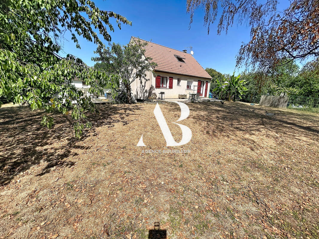 Entre Nangis et Melun, Coup de cœur assuré ! Maison indépendante avec vaste réception et 5 chambres ! - photo 23