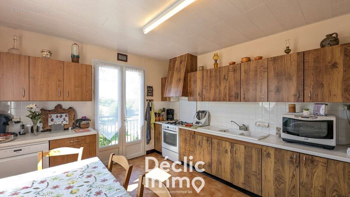 Maison à VILLEFAGNAN