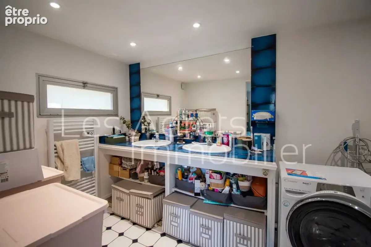 Propriété avec 3 logements dans l'Estérel - photo 24