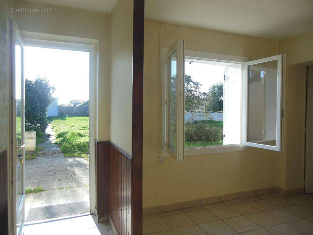 Maison à SAINT-SULPICE-DE-ROYAN