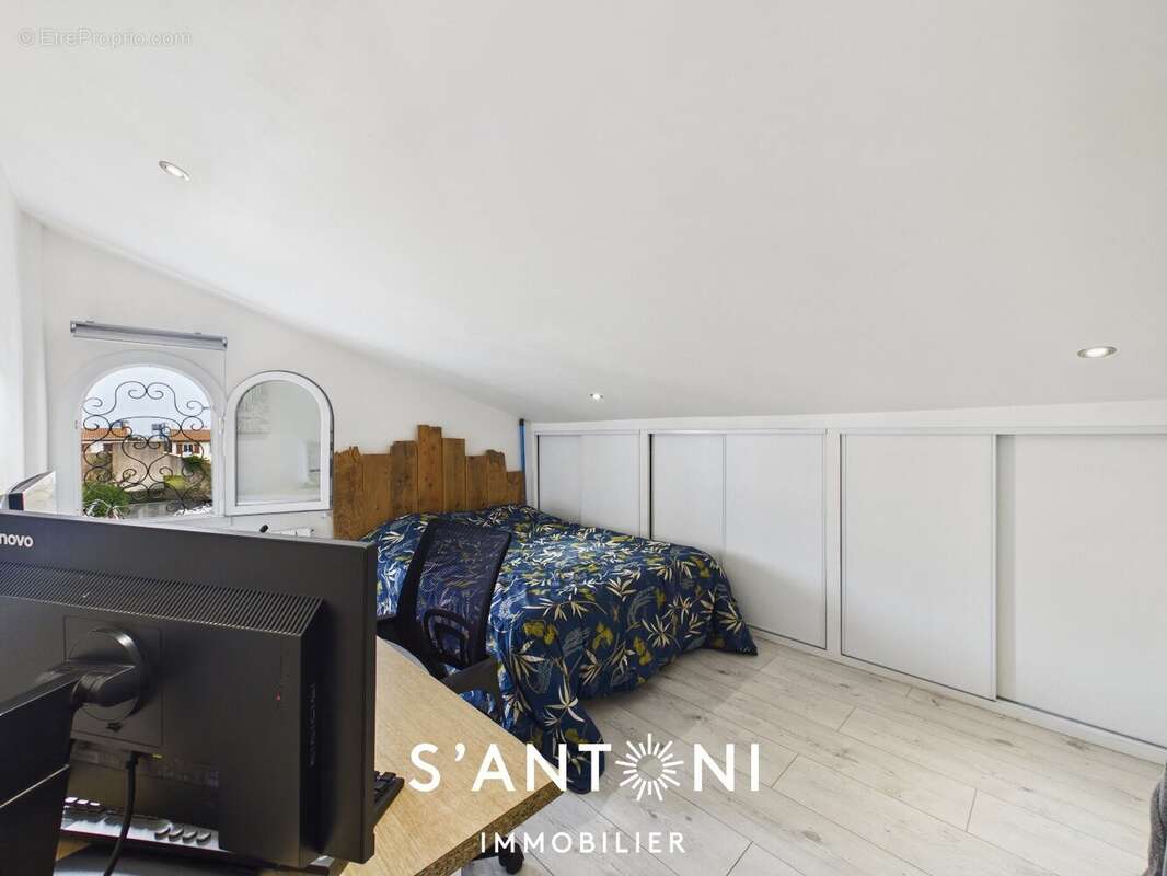 BEZIERS- VILLA T5 plain pied garage - photo 11