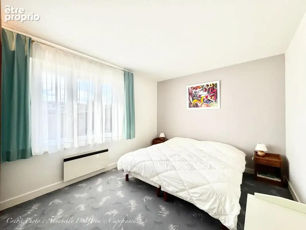 MOZAC – Maison de plain-pied 3 chambres/bureau – PISCINE – TERRAIN divisible de 2324 M² – Garages - photo 19