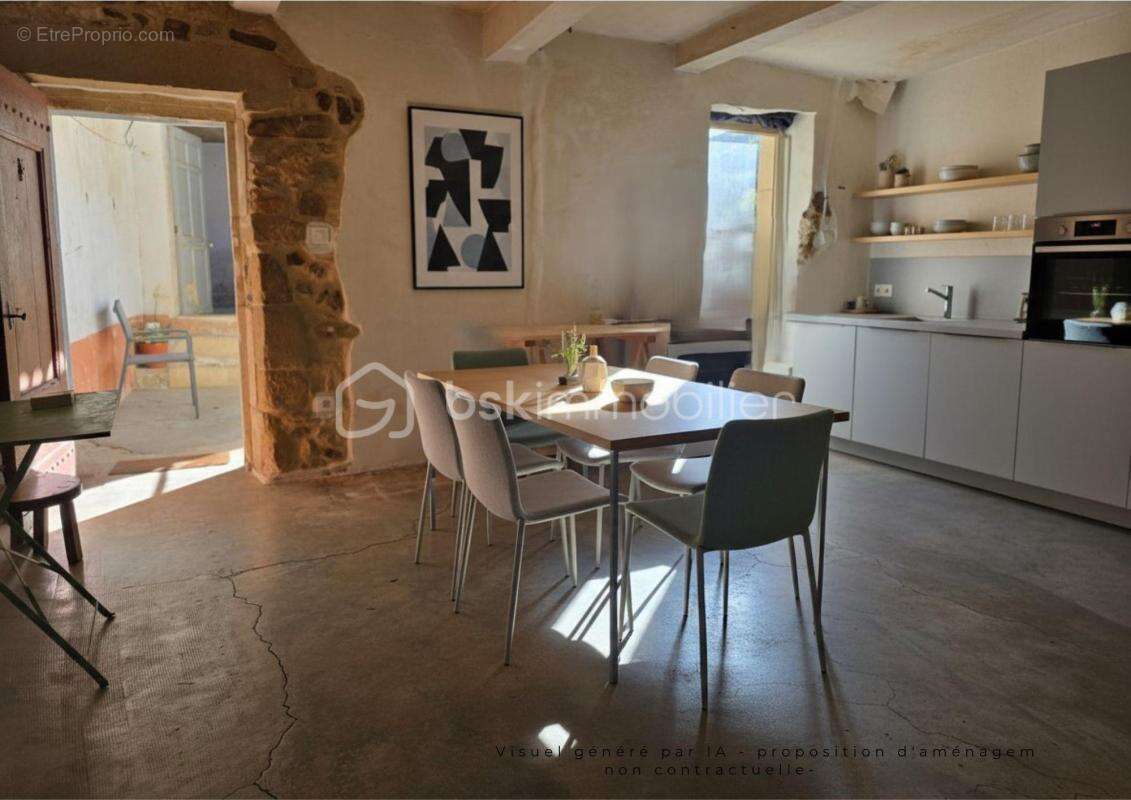 Maison à UZES