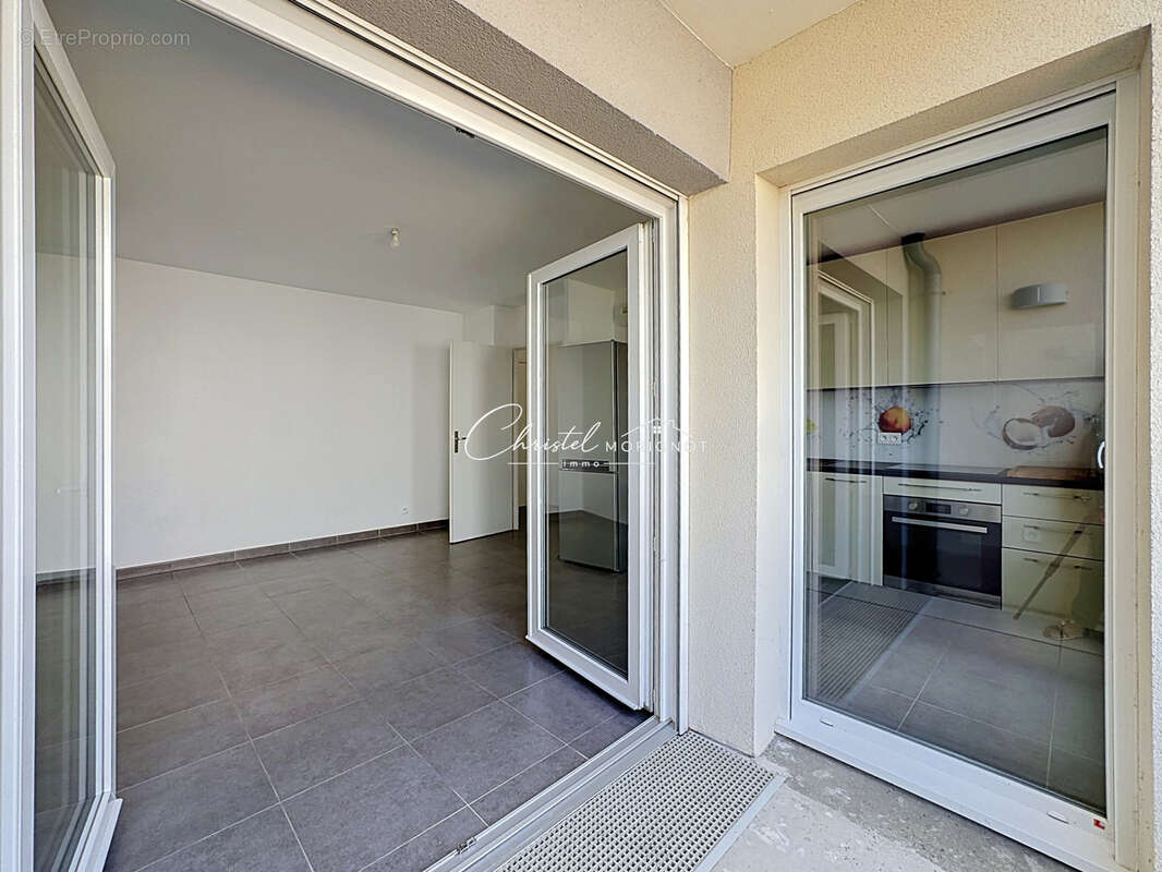 T2 centre bourg chessy de 40.33m2 avec place de parking en sous sol - photo 6