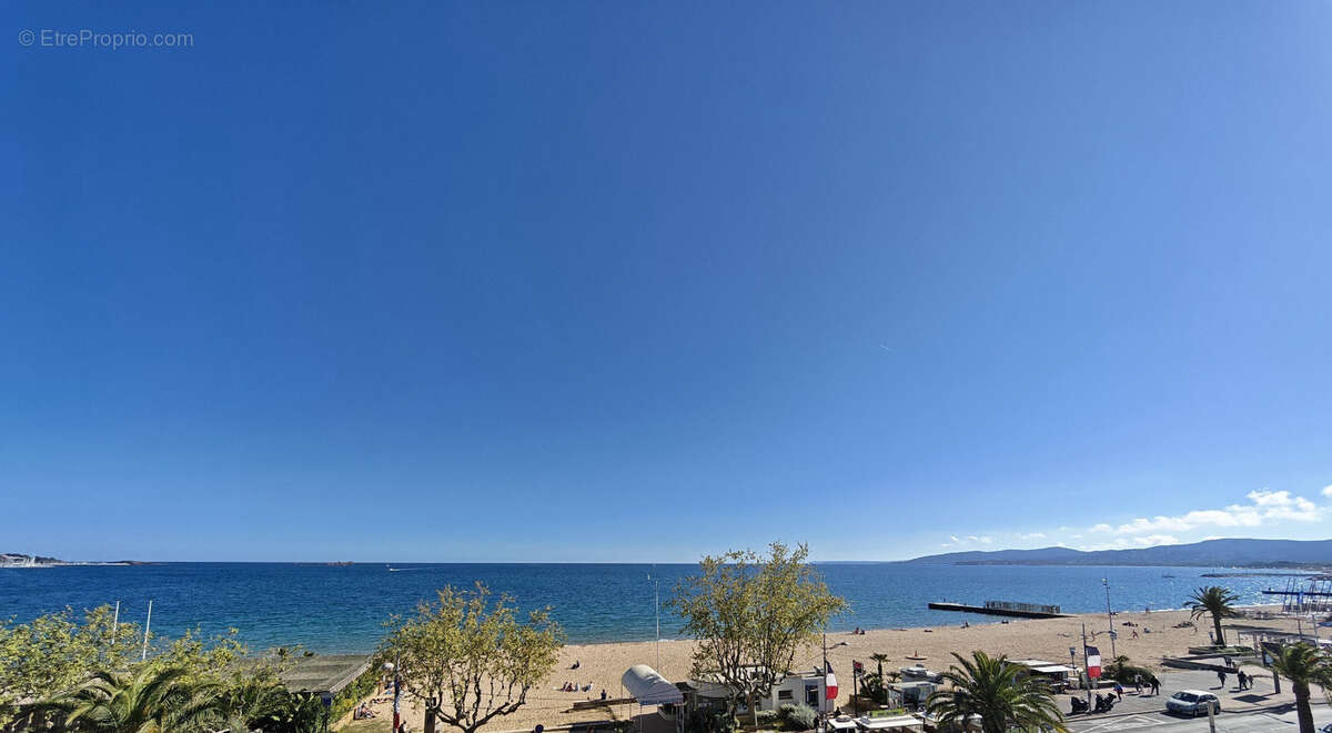 Appartement à FREJUS