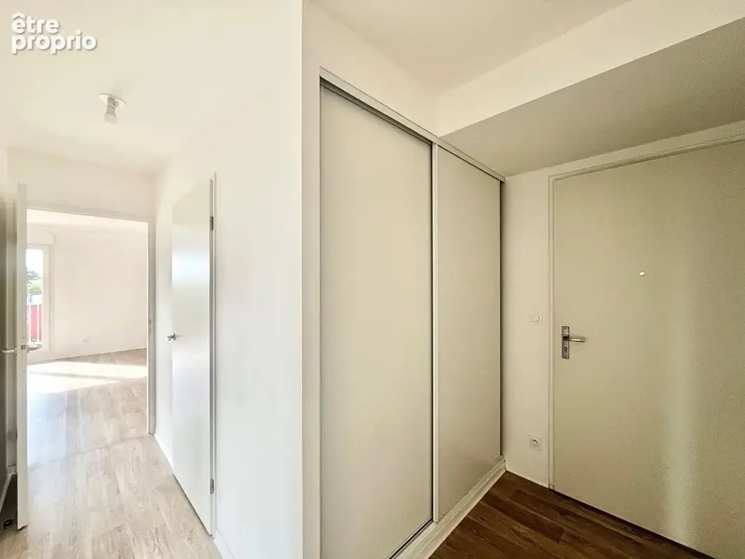 Appartement Bieville Beuville 3 pièce(s) 66,03 m2 - VENDU LIBRE- balcon terrasse - belle orientation - parkings - photo 8