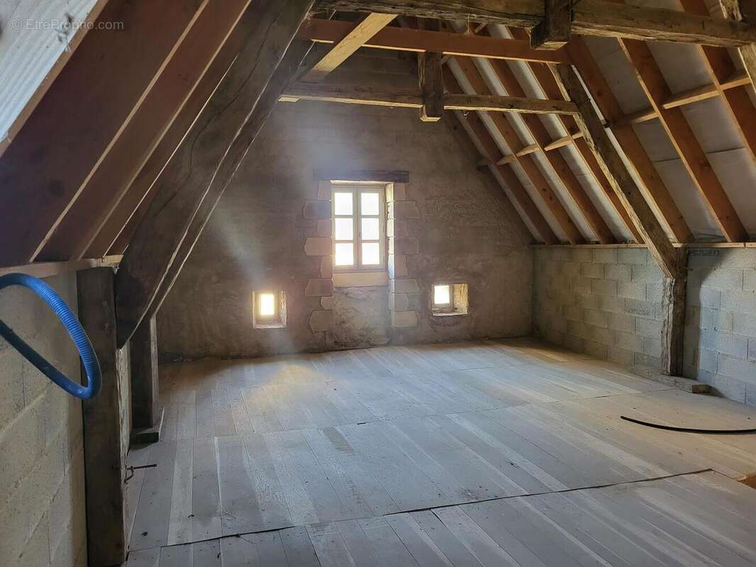 20251030143831 - Maison à SARLAT-LA-CANEDA