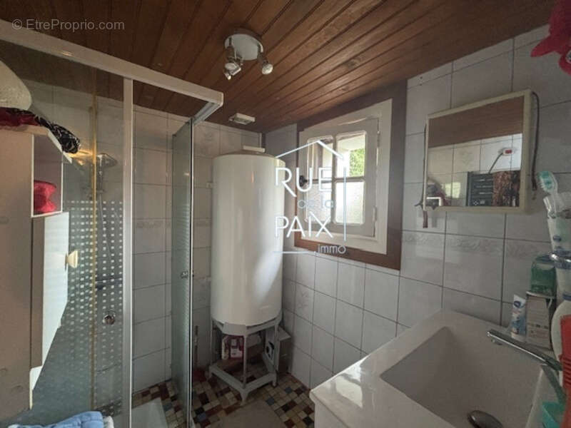 Maison à SAINT-LOUP-LAMAIRE