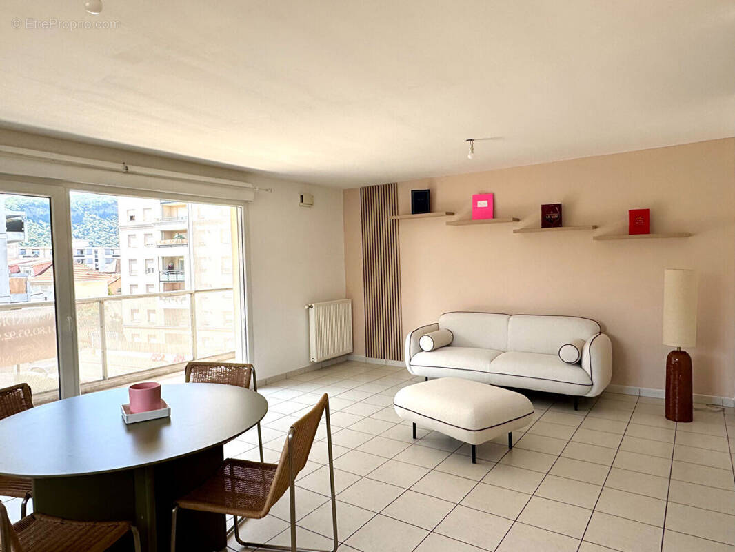 Appartement à ANNEMASSE