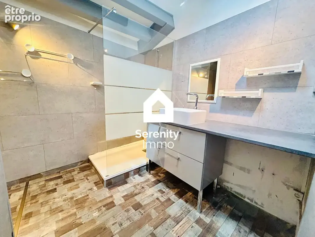 Maison 90m² de type 3 avec dépendance et jardin privatif - photo 11