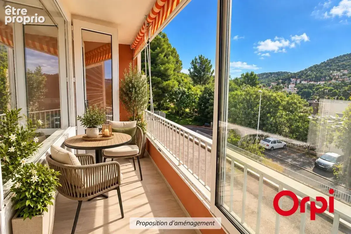 Appartement à MARSEILLE-9E
