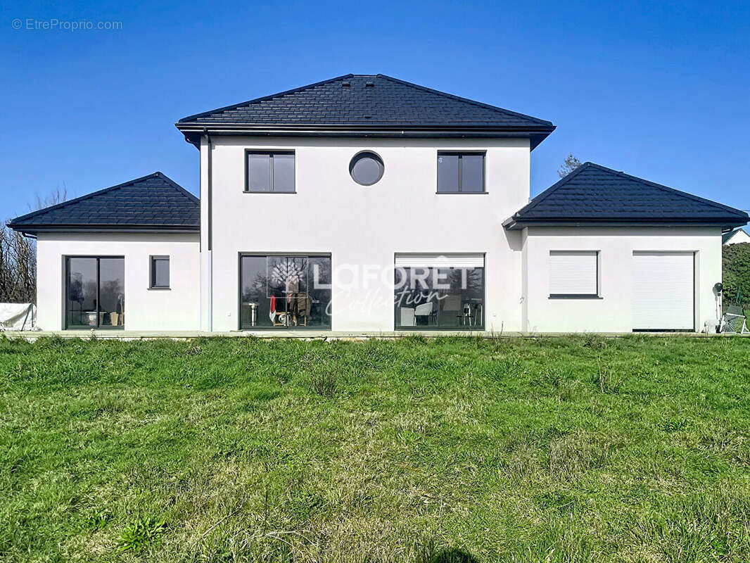 Maison à AIRON-NOTRE-DAME