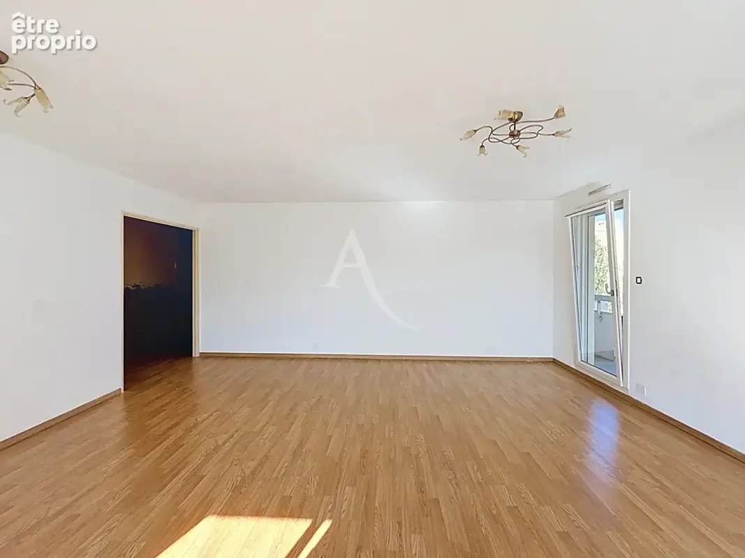 Appartement Angers 3 pièce(s) 76 m2 - photo 3