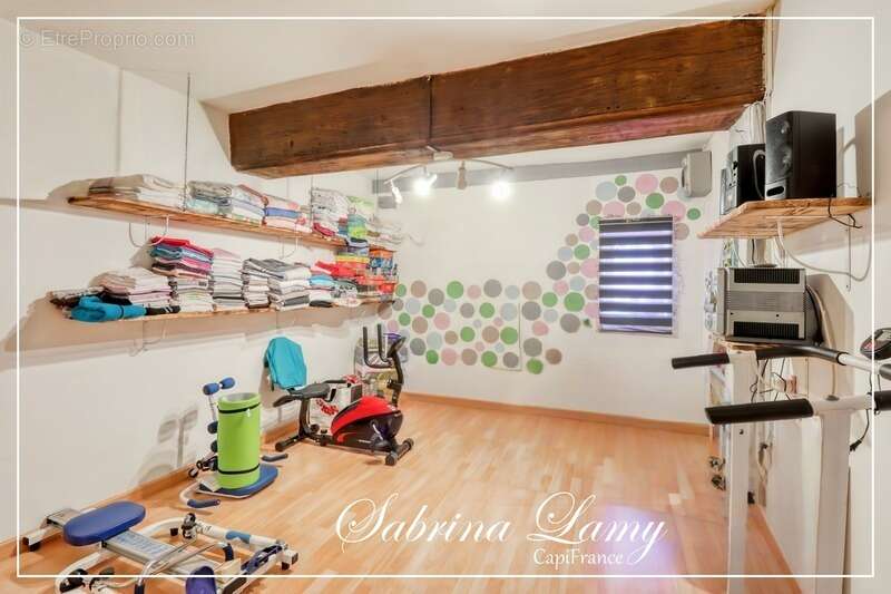 Maison à MONTMIRAIL