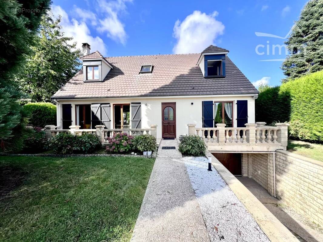 Maison à CROUY-EN-THELLE