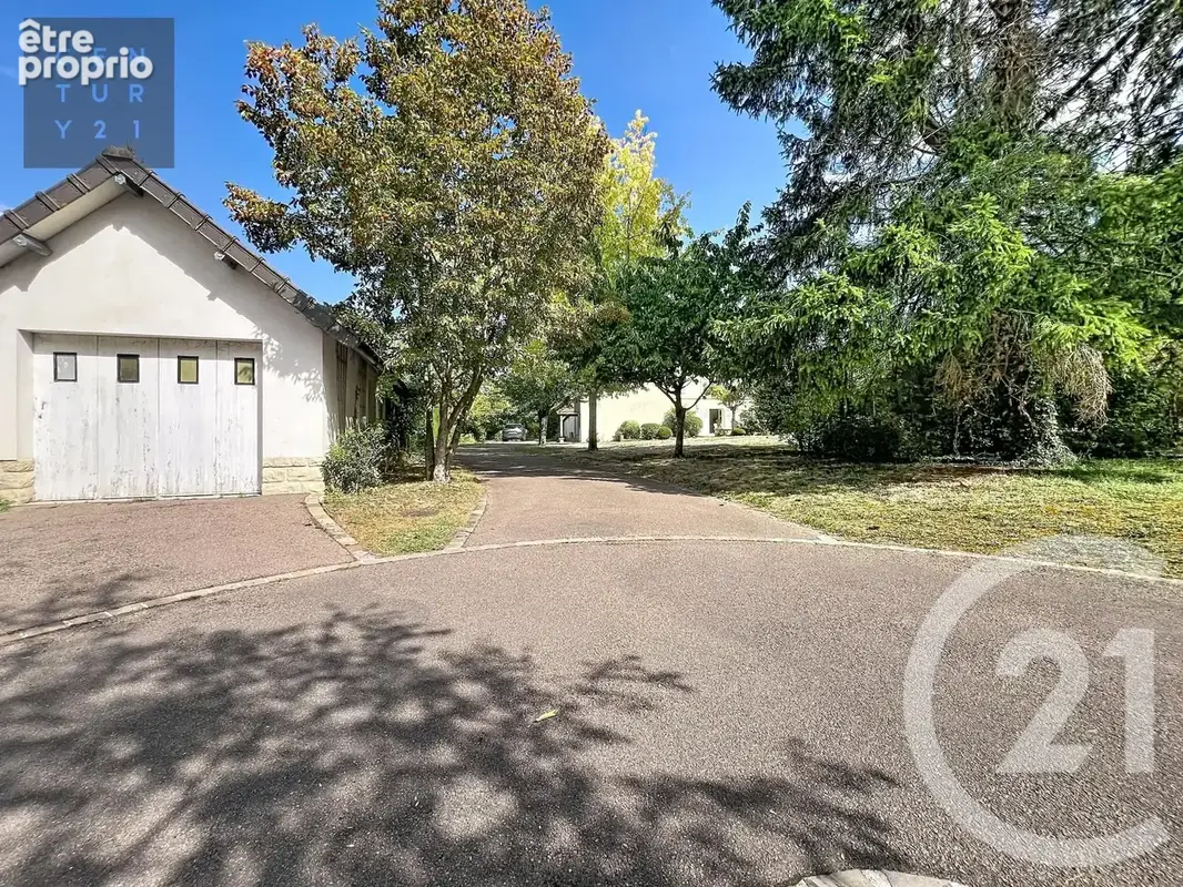 Maison 10 pièces 341 m² à vendre à Pont-Sainte-Marie (10150) - photo 13