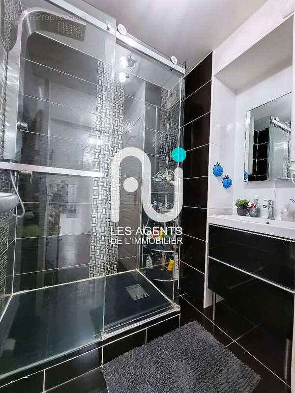 Maison à GENNEVILLIERS