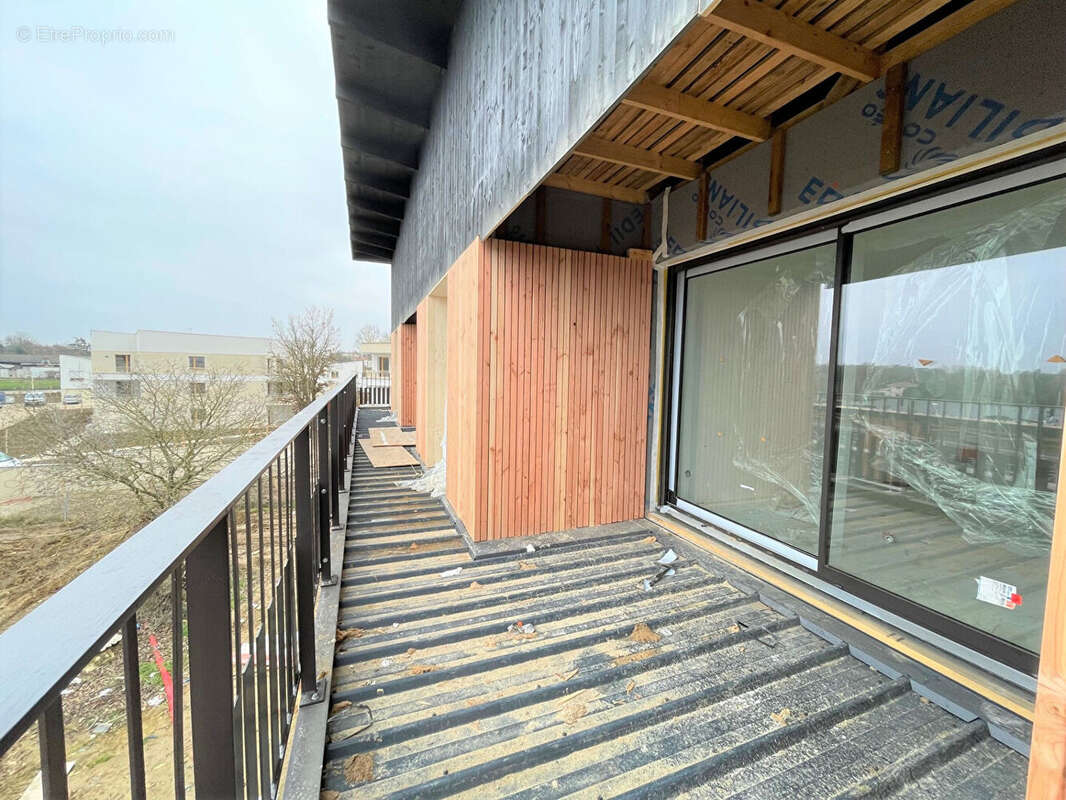 Appartement à CORNEBARRIEU