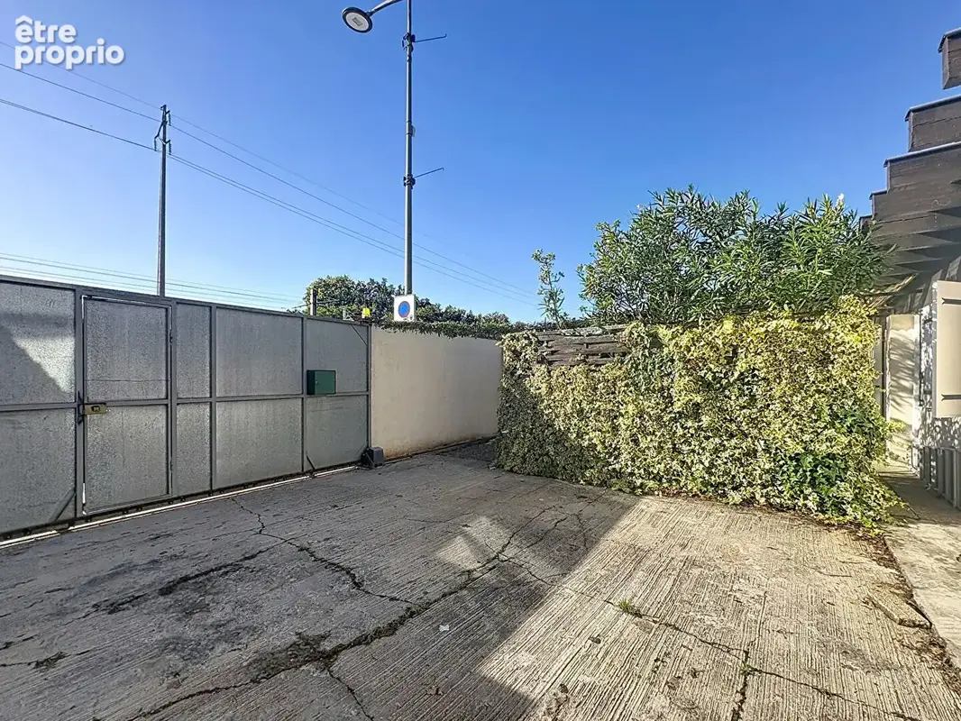 Maison hypercentre avec extérieur - photo 2