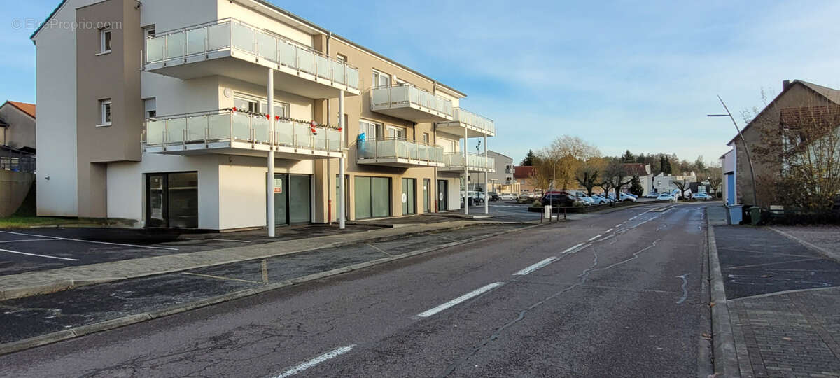 Commerce à FALCK