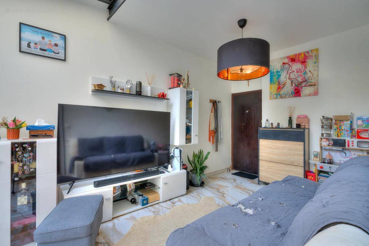 Appartement à CHAMPIGNY-SUR-MARNE