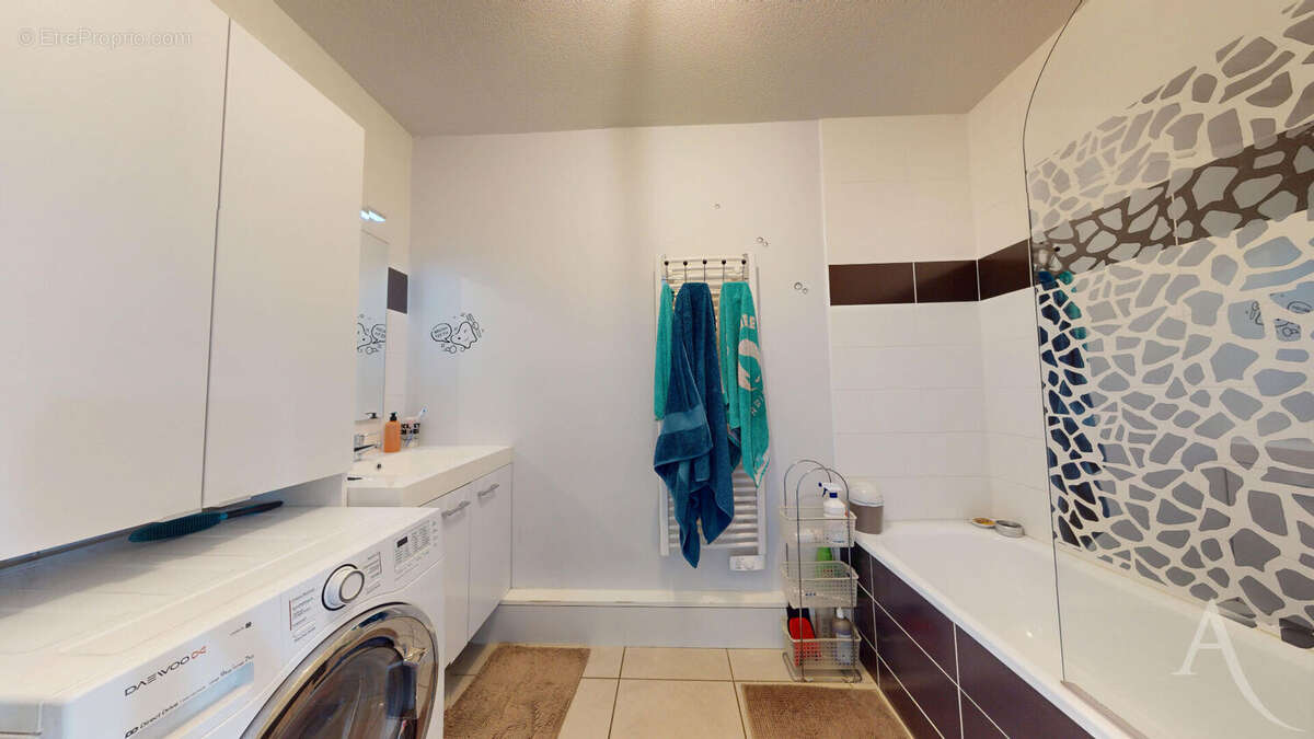 Appartement Grenoble 4 pièce(s) 83.75 m2 - photo 16