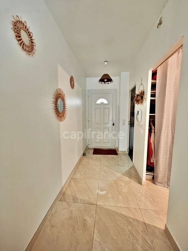 Appartement à VIGNEUX-SUR-SEINE