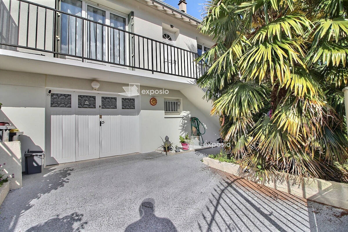 Maison à SOISY-SUR-SEINE