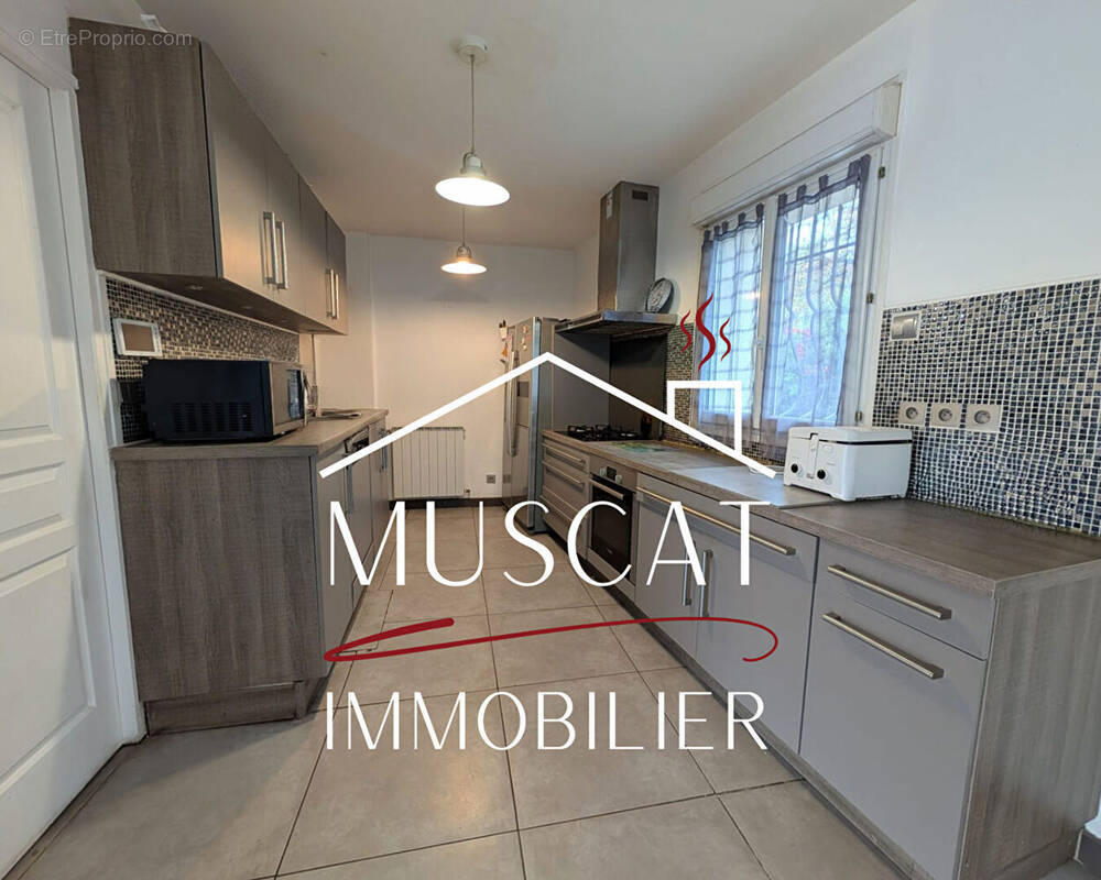 Maison à BOURGOIN-JALLIEU