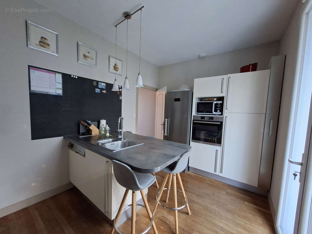 Maison à SAINT-ASTIER