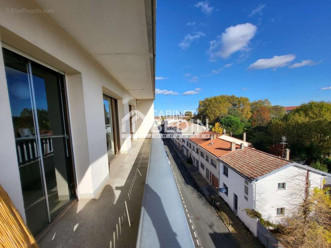 Appartement à BORDEAUX