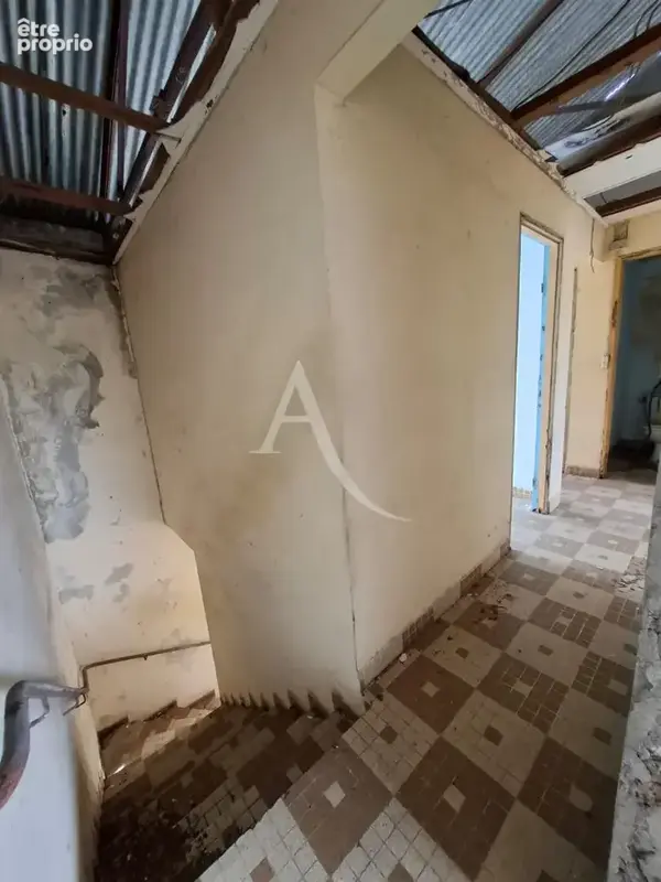 Immeuble à réhabiliter Saint Esprit 7 pièce(s) 166 m2 Affaire à SAISIR !!!!!! INVESTISSEURS - photo 17